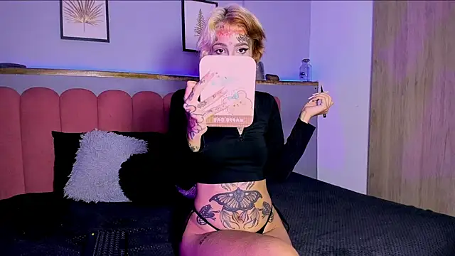 MidnightSinners online show from June 5, 1:34 am