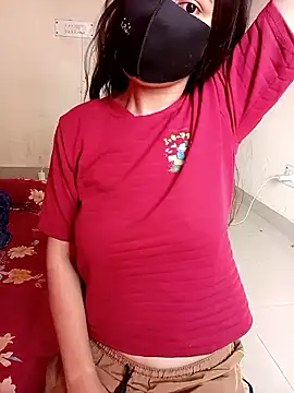 Snapshot of Divya3107 chatting on May 31, 3:15 am Divya3107 online show from May 31, 3:15 am