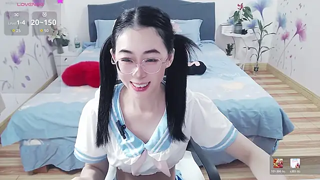 Snapshot of mila-baby-99 chatting on May 10, 6:29 am mila-baby-99 online show from May 10, 6:29 am