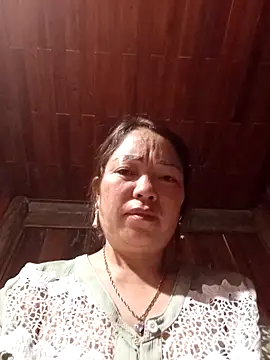 Yellow-pink online show from April 18, 10:43 pm