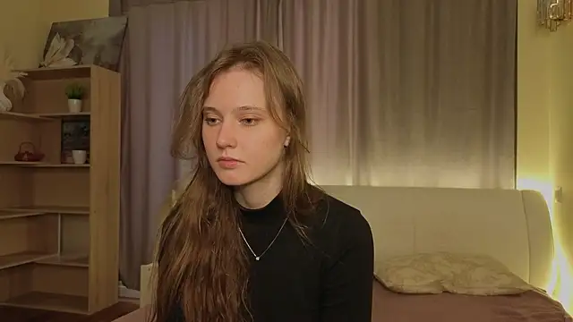 RubieHeiser online show from March 15, 8:20 am