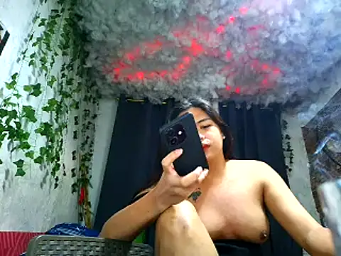 verdanalady online show from March 13, 1:23 am