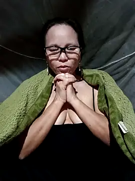 Tina6886 online show from April 25, 1:25 pm