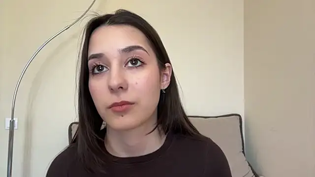 AdeleVelvet online show from March 27, 2:28 pm