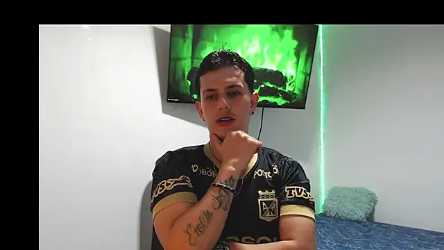 JUAN CAMILOXXX online show from March 14, 3:56 am