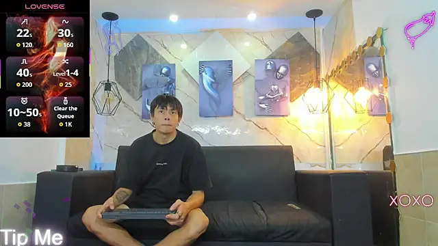 Angelo Blessed online show from July 4, 7:31 pm