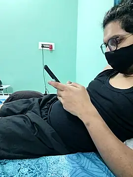 Hunter 9876 online show from March 15, 8:59 pm