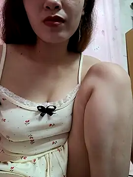 Snapshot of Milk-mlen037 chatting on June 14, 5:53 am Milk-mlen037 online show from June 14, 5:53 am