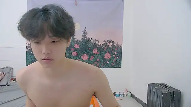 icecream-002 online show from June 18, 1:17 am
