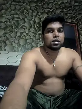 Snapshot of kamasutra012345 chatting on May 8, 6:57 pm kamasutra012345 online show from May 8, 6:57 pm