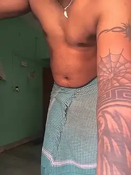 Snapshot of kamasutra012345 chatting on May 26, 7:04 am kamasutra012345 online show from May 26, 7:04 am