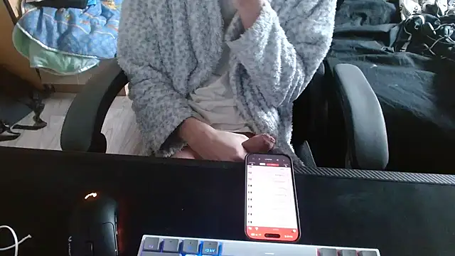 raisse1 online show from March 11, 9:48 am