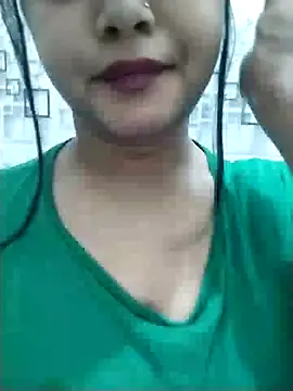 Snapshot of Chandrika_Yadav chatting on May 19, 8:42 am Chandrika Yadav online show from May 19, 8:42 am