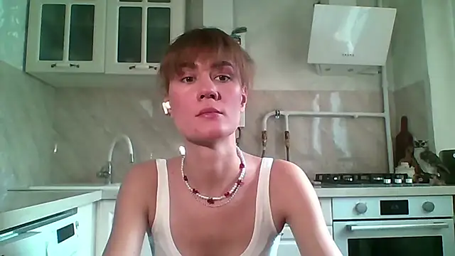 ElenoreHolguin online show from April 14, 9:26 am