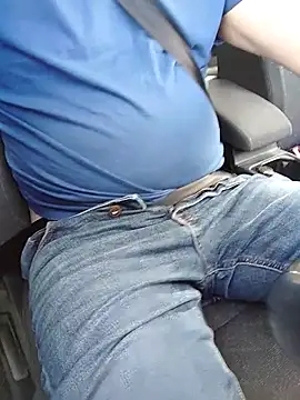 phillsmall online show from April 12, 7:35 am