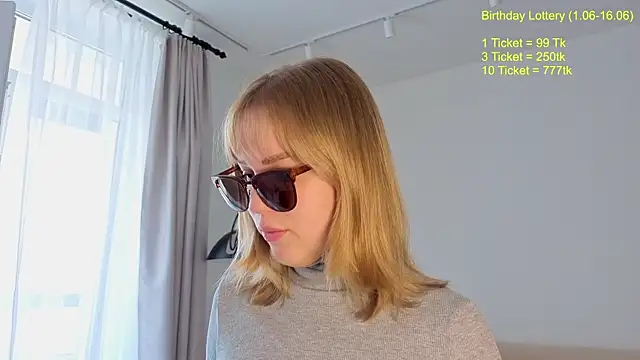 Snapshot of LittleForestELF2 chatting on June 9, 10:38 am LittleForestELF2 online show from June 9, 10:38 am