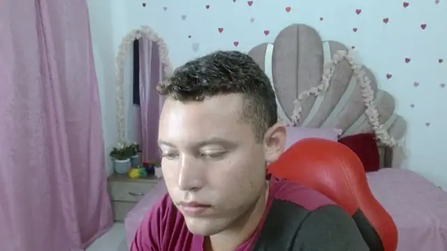 sven fox723 online show from June 9, 1:12 pm