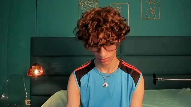 willturneer online show from April 26, 9:56 pm