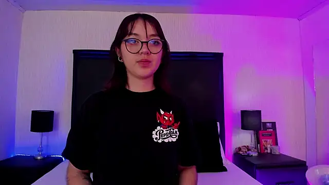 LilithBluum online show from March 25, 11:38 am