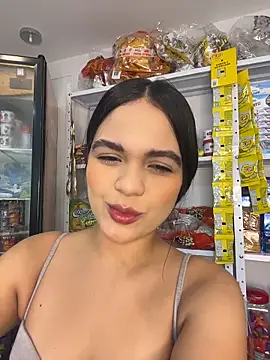 Bella-Ferrer online show from May 30, 7:11 pm