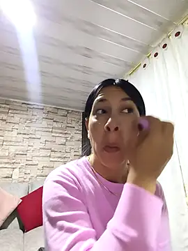 Camillemonroe  online show from April 13, 9:26 am