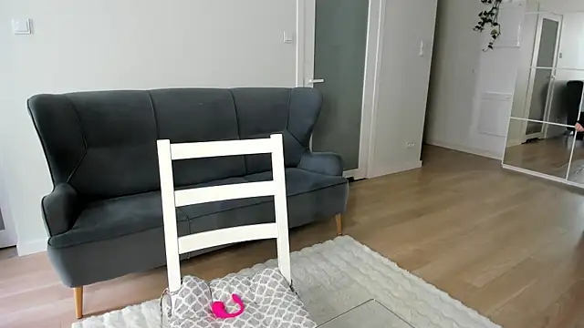 Snapshot of Dorimena chatting on May 31, 6:10 am Dorimena online show from May 31, 6:10 am