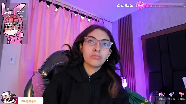 Molly A online show from May 31, 3:19 pm