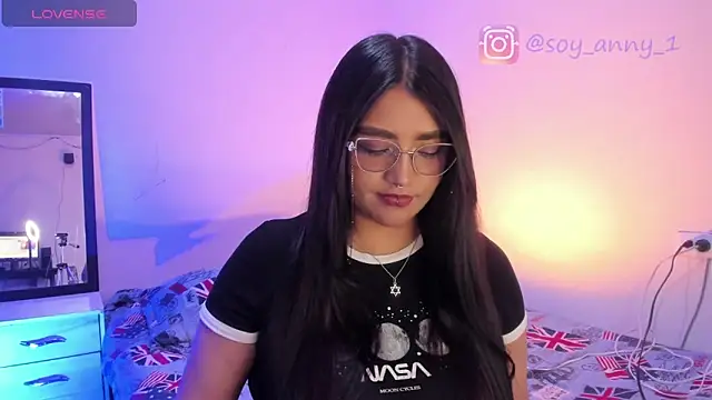 soyanny-777 online show from March 12, 5:24 am