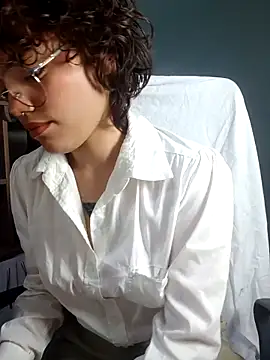 Snapshot of Kittylatina_ chatting on May 8, 2:39 am Kittylatina online show from May 8, 2:39 am