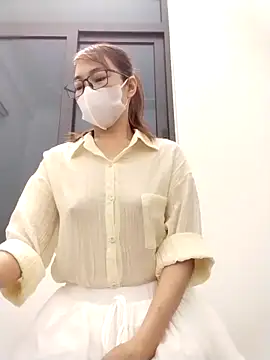 Mai phuong online show from March 16, 1:22 am