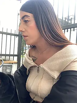 Electra Pinkk online show from April 25, 2:03 pm