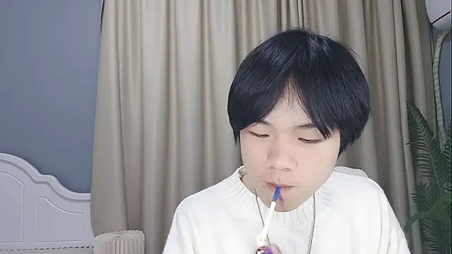 XLX-111 online show from March 11, 1:06 pm