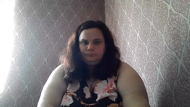 DollyGersonn online show from June 10, 8:02 am