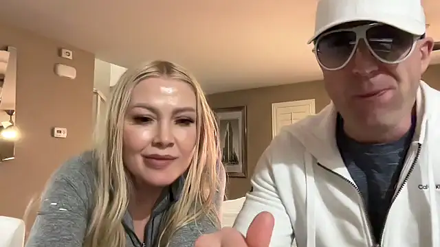 Naughty Ken Barbie-69 online show from April 20, 6:38 am