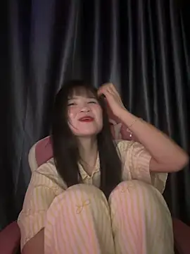 Cum-withyou online show from April 1, 5:52 am