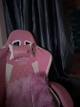 Cum-withyou online show from April 11, 7:24 am