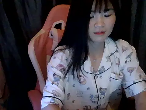 Cum-withyou online show from June 5, 4:45 pm