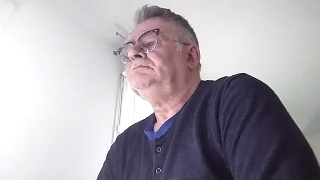 oura online show from April 8, 5:40 am