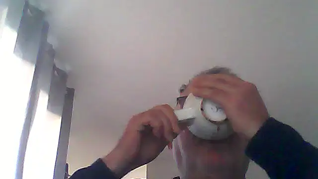 oura online show from April 9, 5:51 am