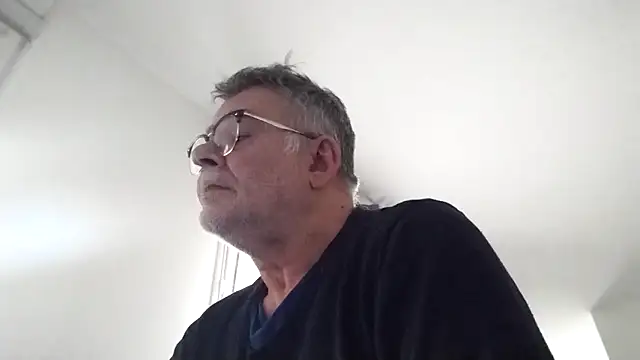 oura online show from April 16, 5:52 am