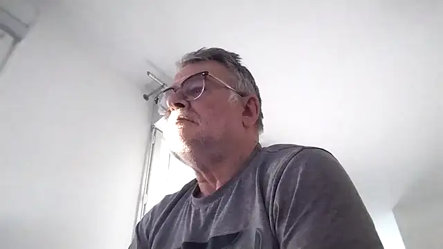 oura online show from April 29, 5:11 am