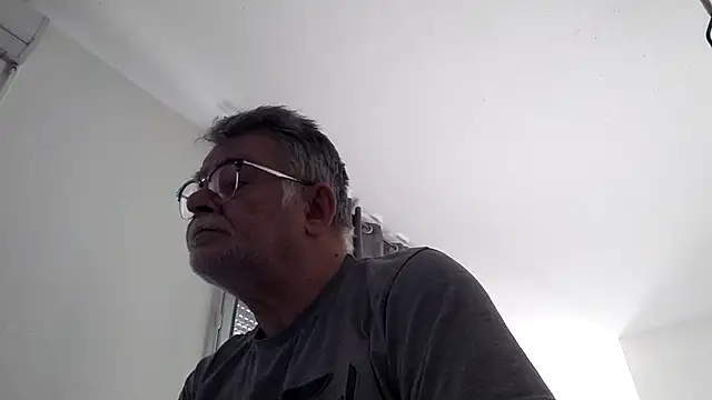 oura online show from April 30, 6:53 am