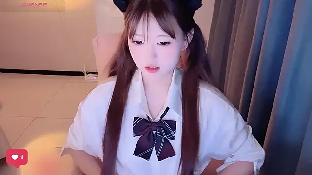 Snapshot of winnie-ww chatting on May 13, 9:06 am winnie-ww online show from May 13, 9:06 am