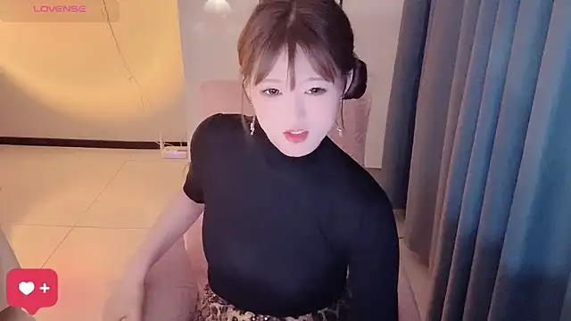 Snapshot of winnie-ww chatting on May 15, 11:50 am winnie-ww online show from May 15, 11:50 am