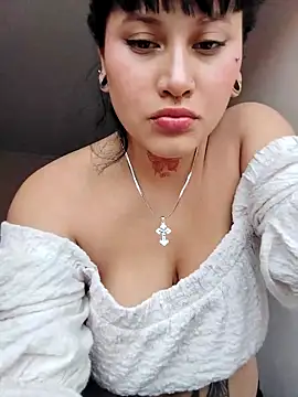 brunne eva online show from April 9, 8:47 pm