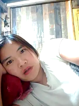 Snapshot of YAONIKUTE chatting on April 28, 2:33 pm YAONIKUTE online show from April 28, 2:33 pm