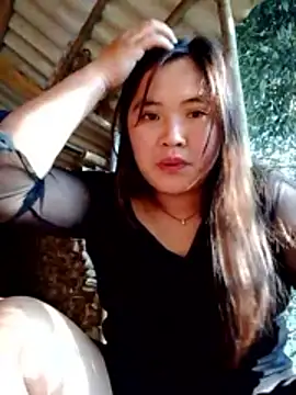 Snapshot of YAONIKUTE chatting on May 5, 10:01 am YAONIKUTE online show from May 5, 10:01 am