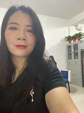 yu19988 online show from April 9, 1:38 am