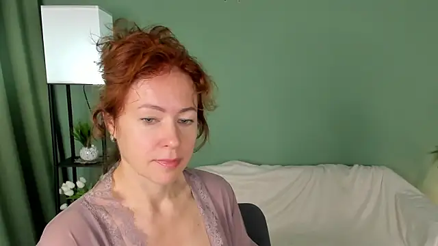 Snapshot of LeticiaRomano chatting on July 10, 4:06 am LeticiaRomano online show from July 10, 4:06 am
