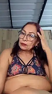 Snapshot of HOT_LATINA20 chatting on July 2, 1:49 am HOT LATINA20 online show from July 2, 1:49 am